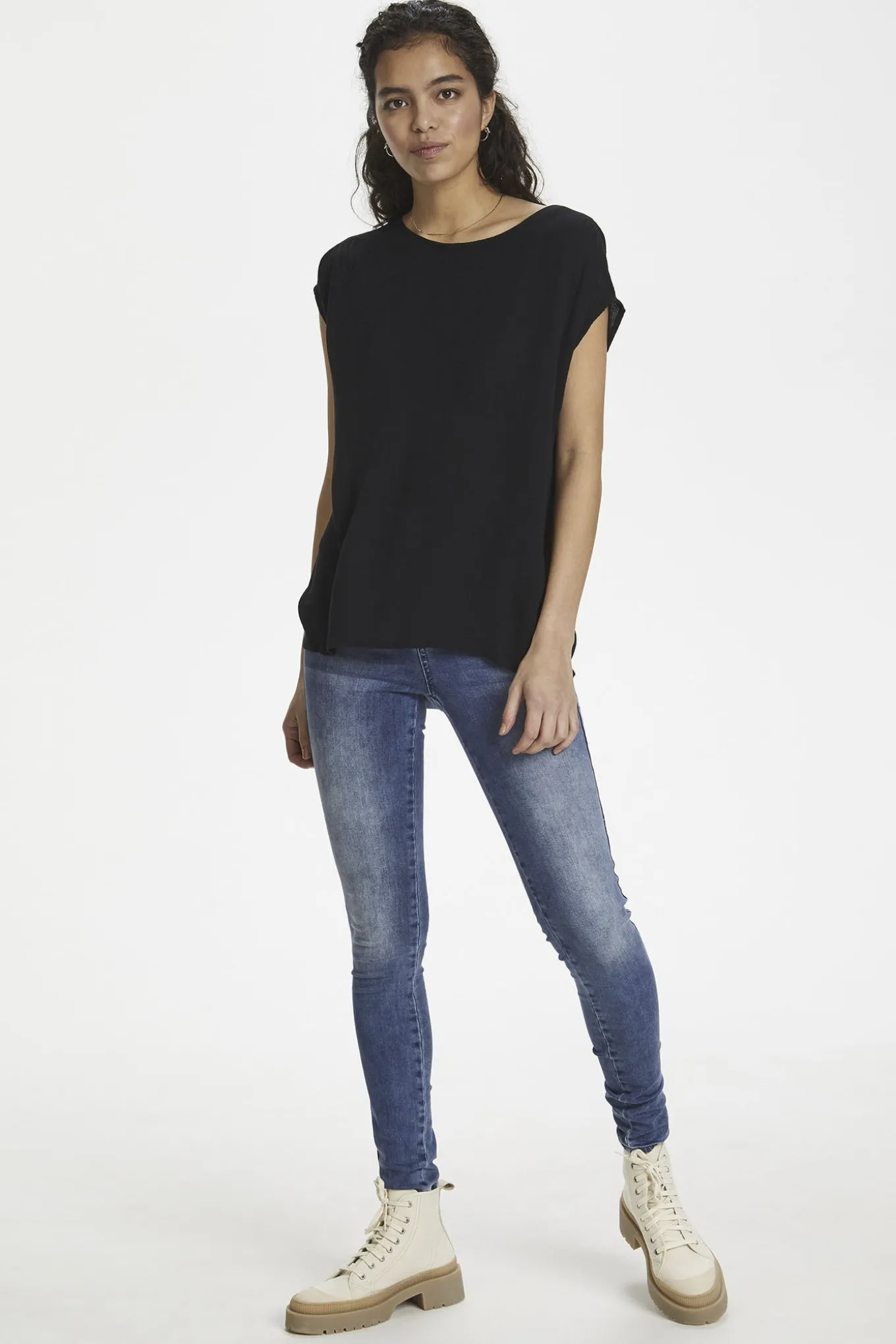 SLZaya Top Black 30403130