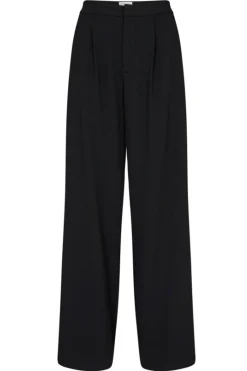 Tailor Black 200619